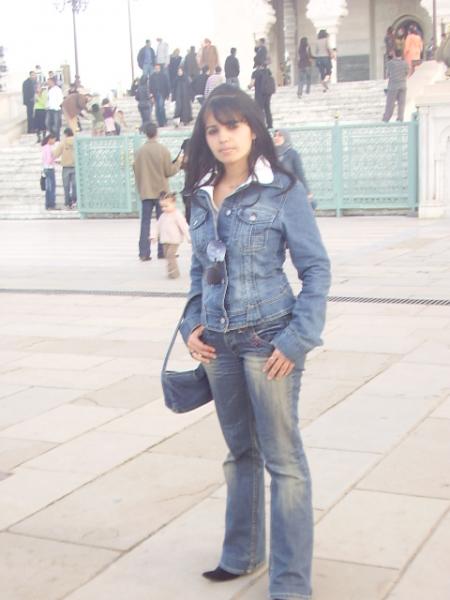 c moiiiiiiiiiiiiiiiiiiii